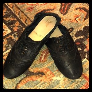Vintage Aubrey Oxford black leather shoes